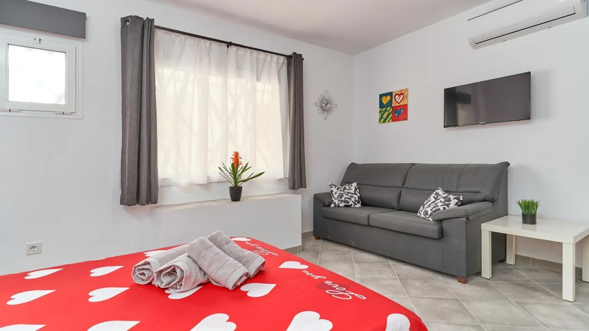 Nerja Boutique B2 Street Level Apartment