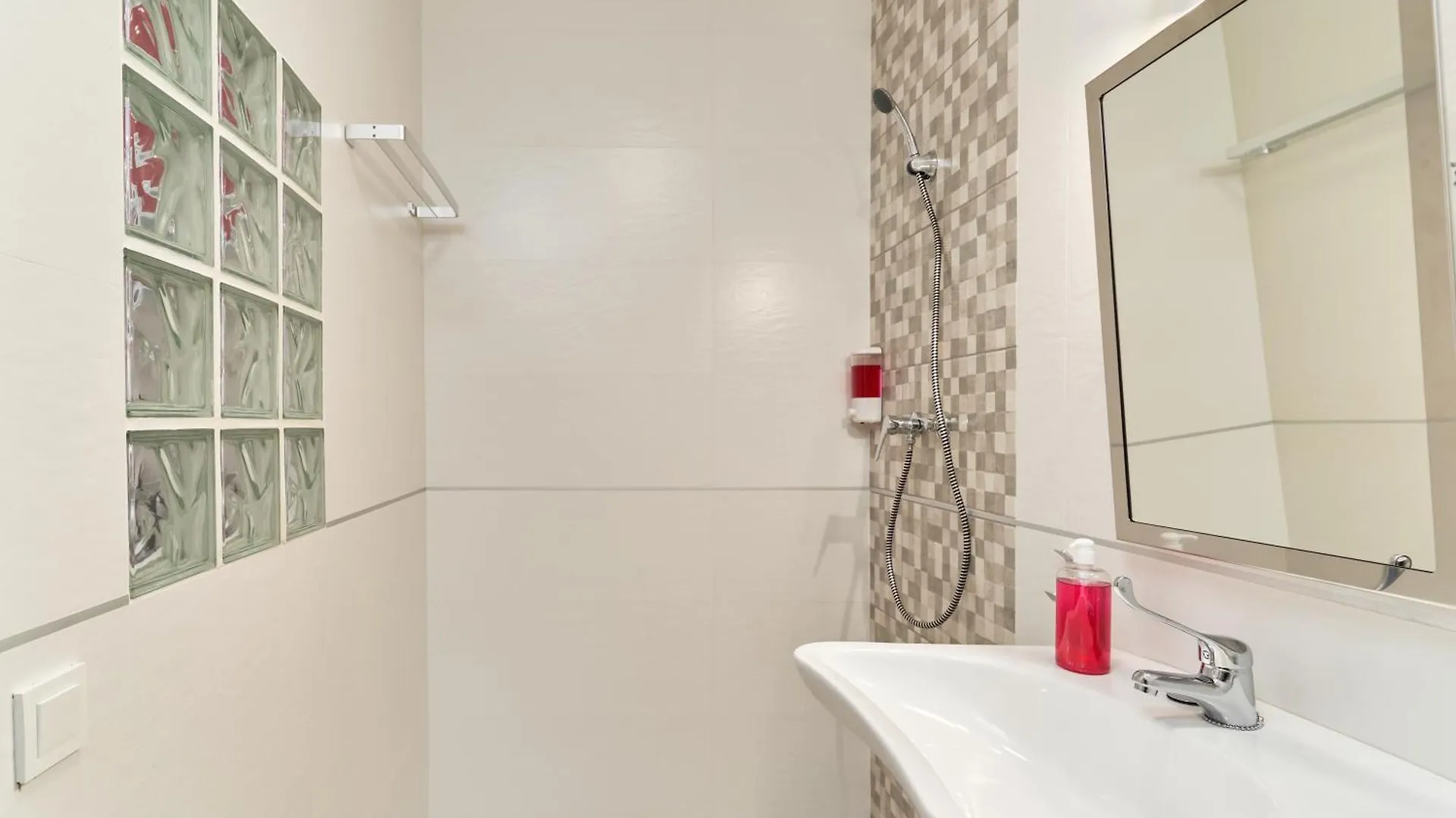 Nerja Boutique B2 Street Level Apartment