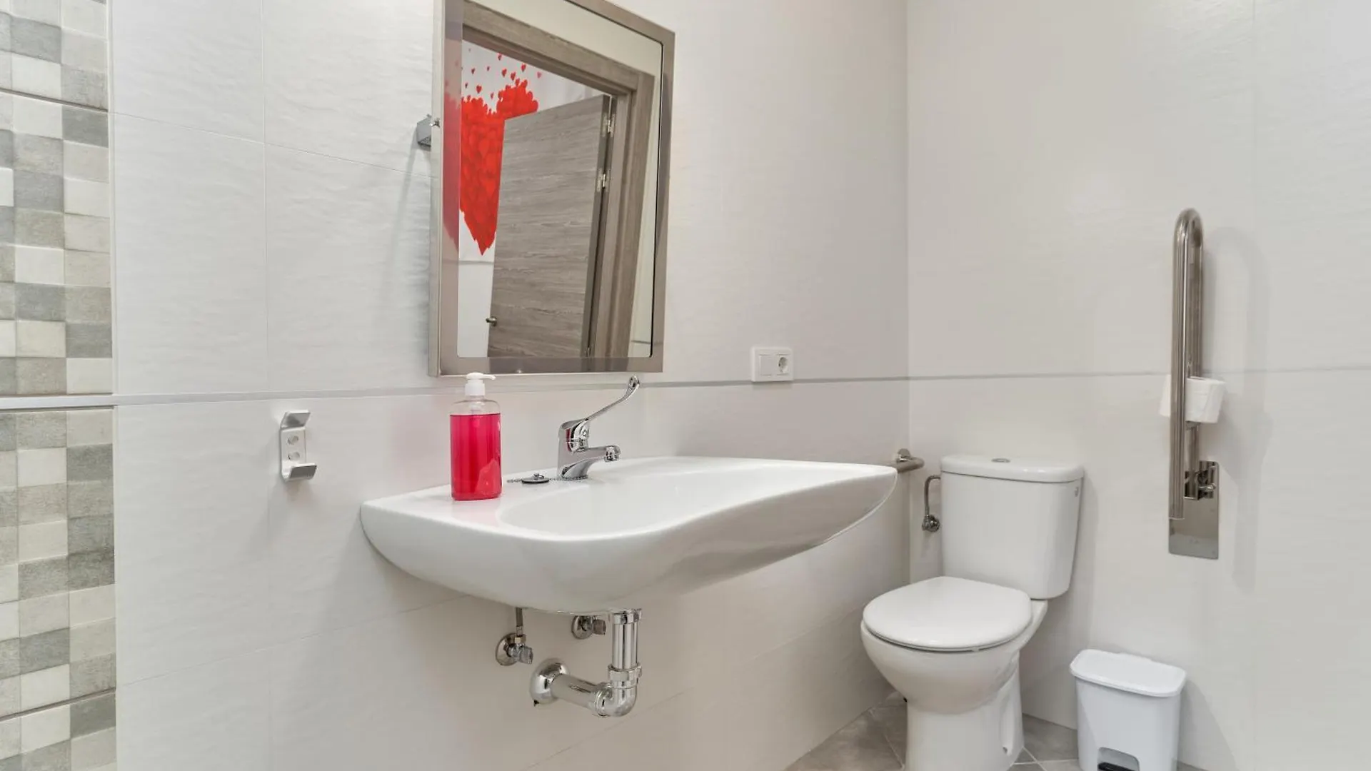 Nerja Boutique B2 Street Level Apartment Spain